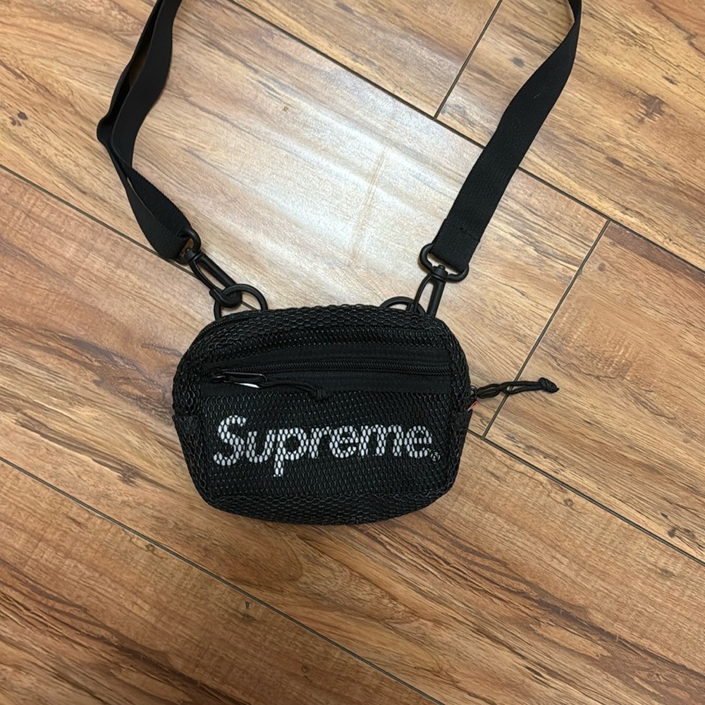 Supreme Black Belt Bag Minimalist Design
